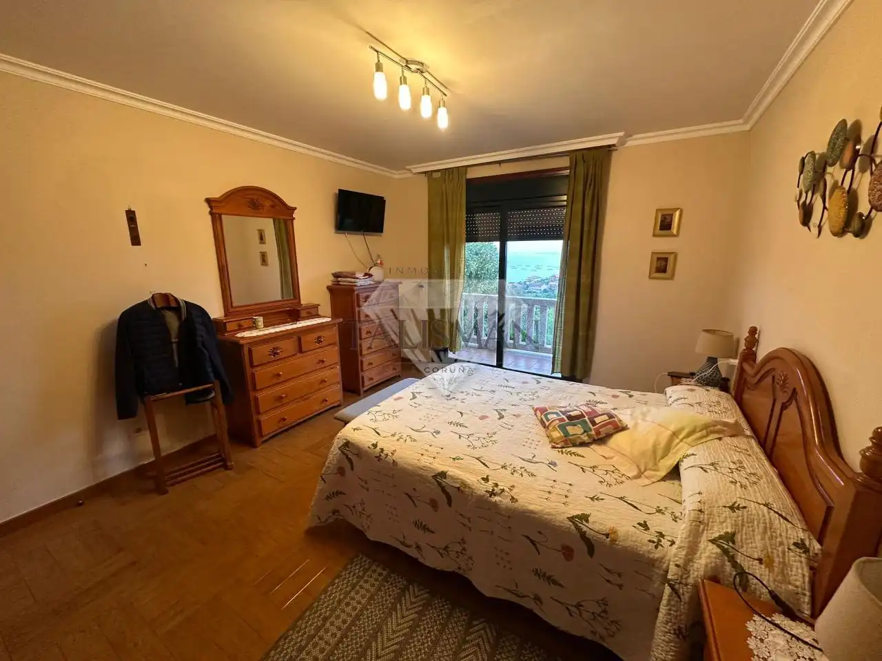 Bedroom of Houses for sale in Marín  with Heating, Private garden and Parquet flooring