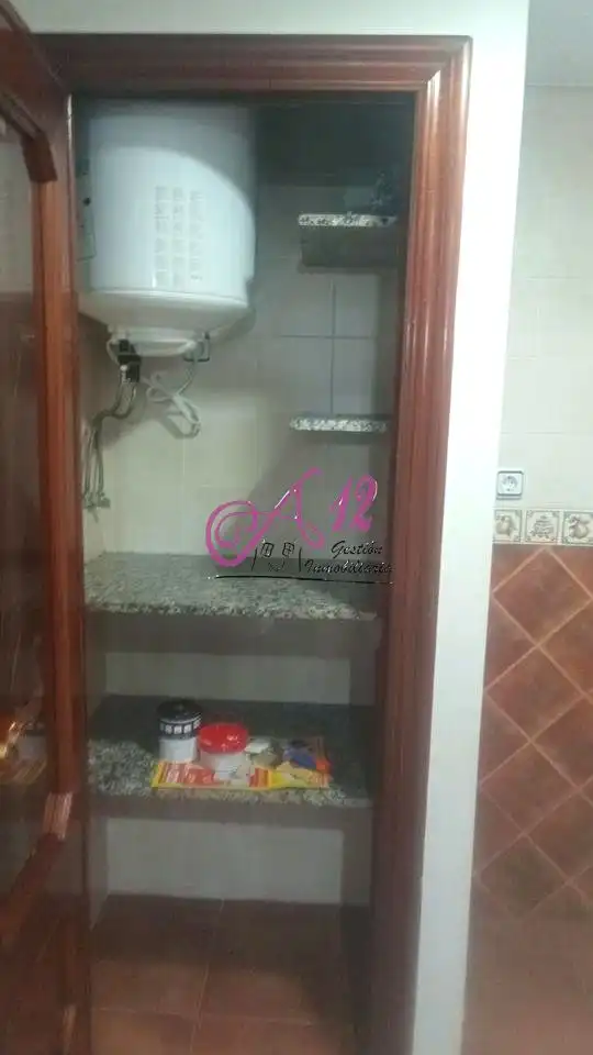 Bany de Pis en venda en Valencia amb Balcó