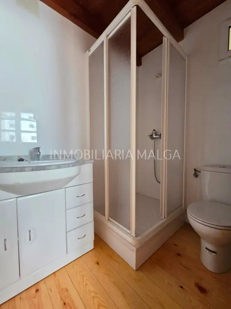 Baño de Casa o chalet en venta en Colunga con Calefacción, Parquet y Terraza