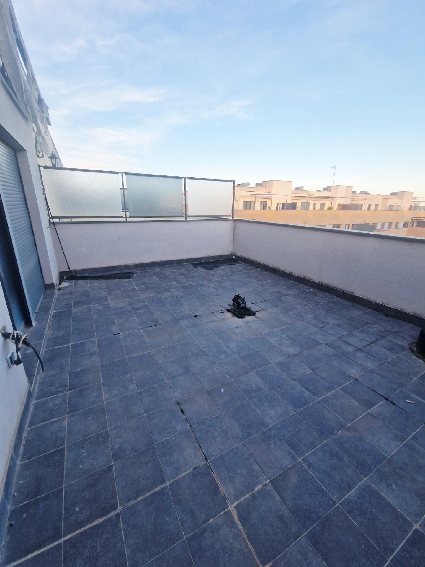 Terrassa de Casa adosada en venda en Daimiel amb Calefacció, Terrassa i Piscina comunitària