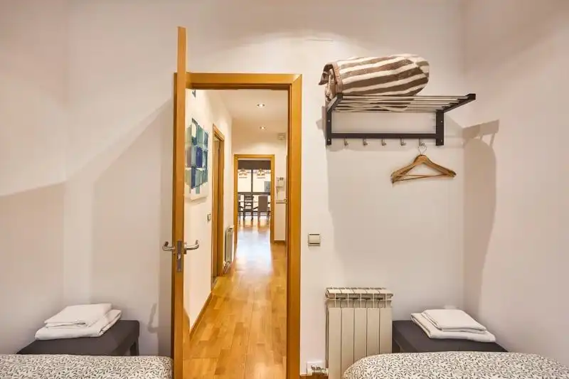 Habitación de Casa adosada en venta en Sant Feliu de Llobregat con Terraza