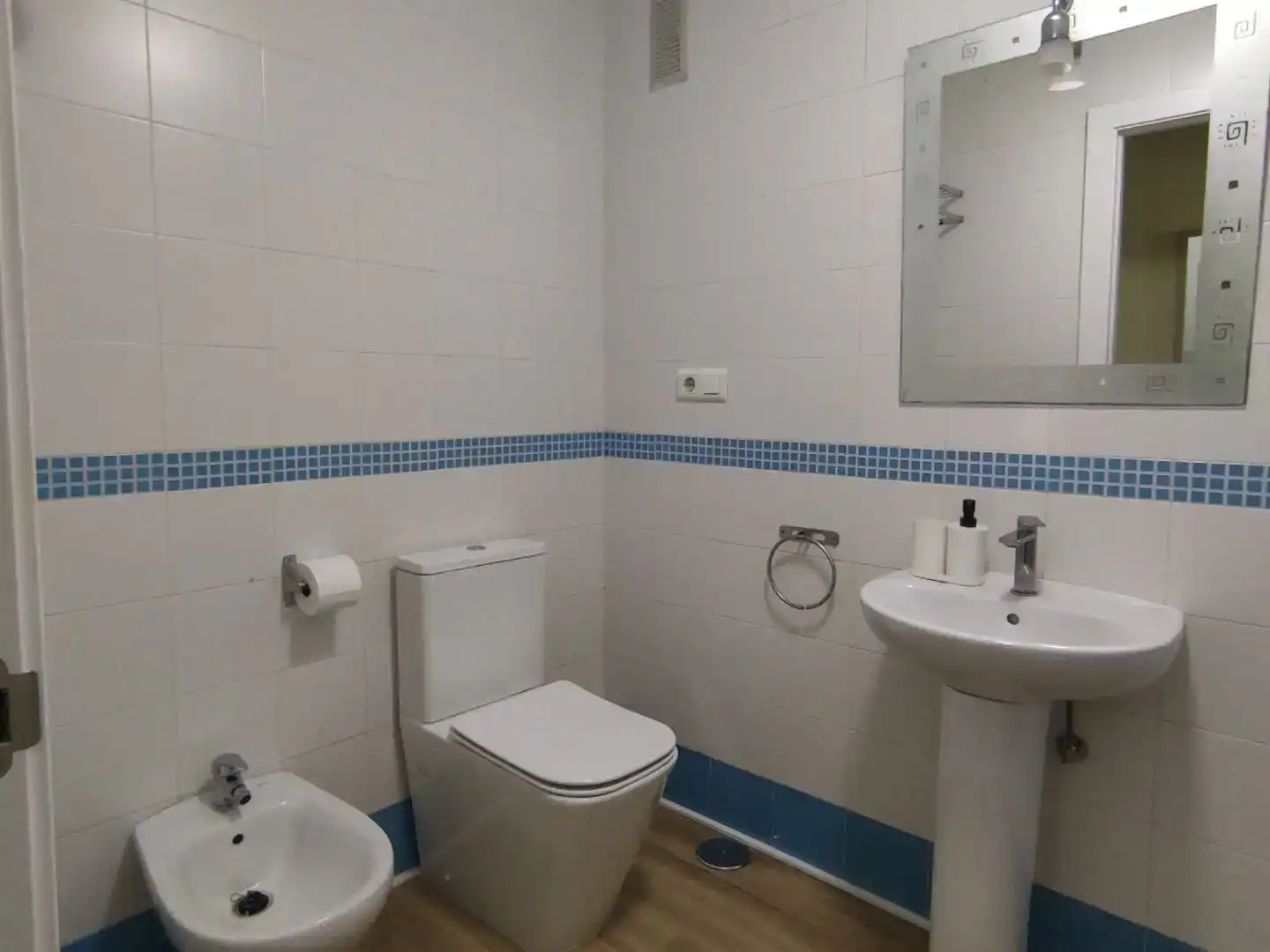 Badezimmer von Wohnungen zur Miete in Punta Umbría