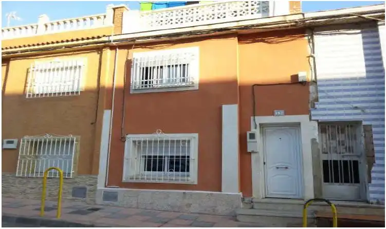 Vista exterior de Casa adosada en venda en Cartagena