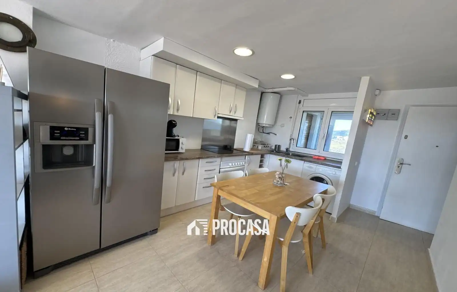 Kitchen of Flat for sale in Castelló d'Empúries  with Air Conditioner, Heating and Terrace