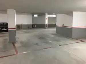 Garaje de alquiler en Rúa Baiona, Alto del Castaño