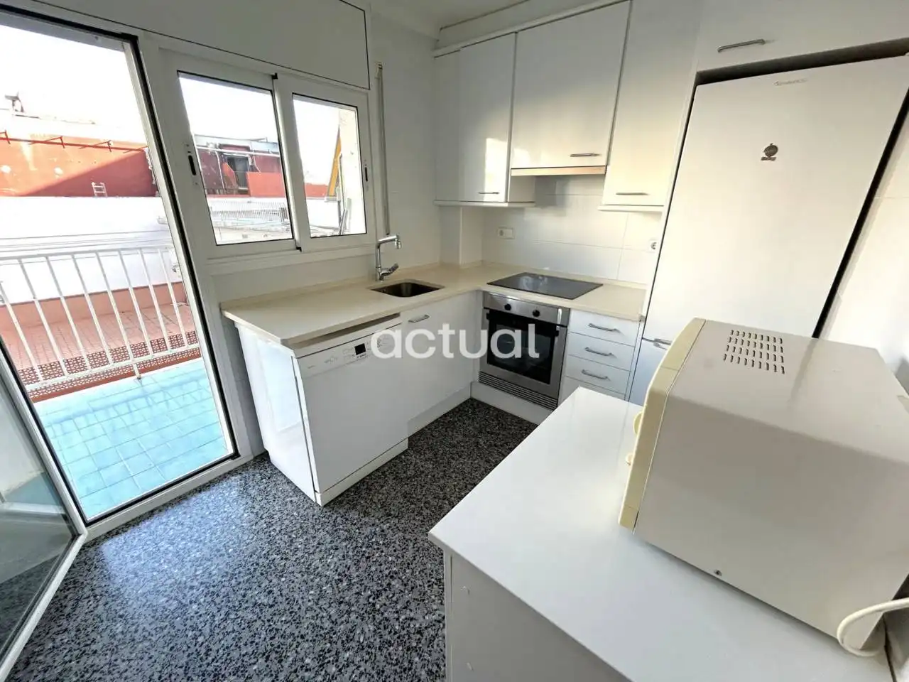 Küche von Wohnung zum Verkauf in Castell d'Aro, Platja d'Aro i s'Agaró mit Terrasse und Balkon