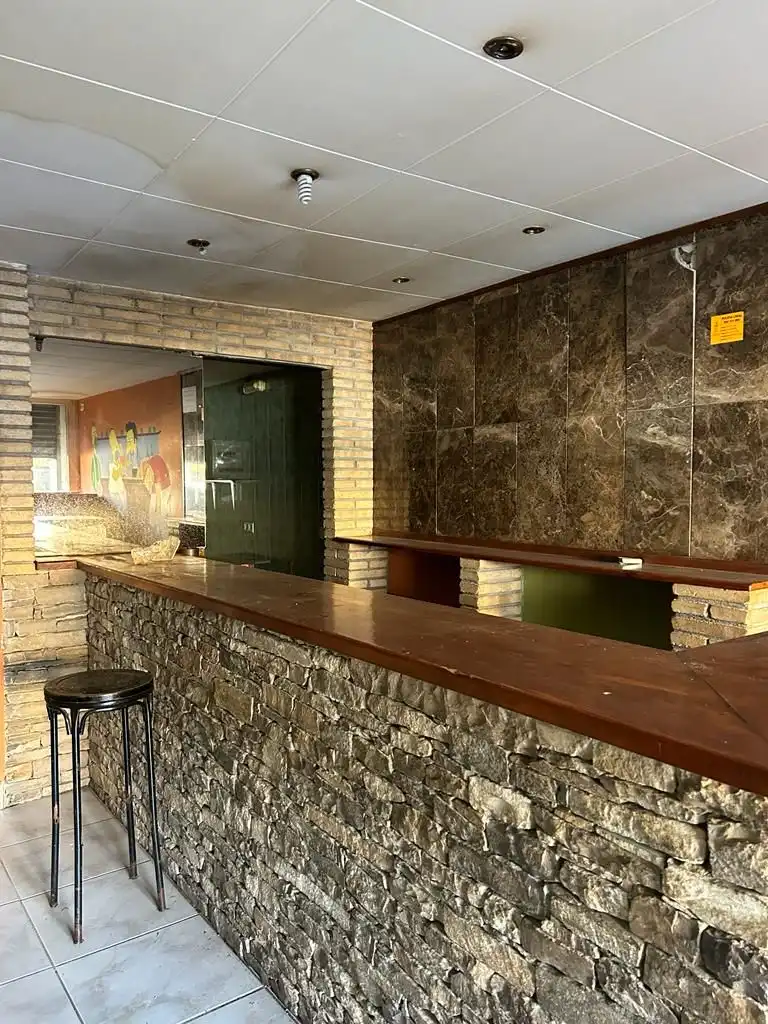 Local commercial à louer à Cervera, imagen 7