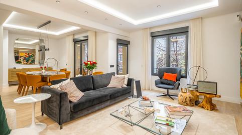 Foto 3 de Piso en venta en Castellana, Madrid