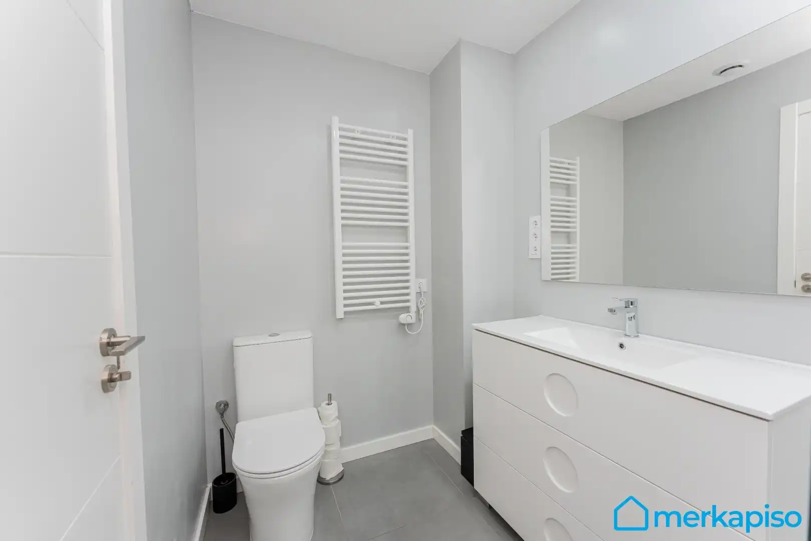 Baño de Piso en venta en Viladecans con Aire acondicionado y Balcón