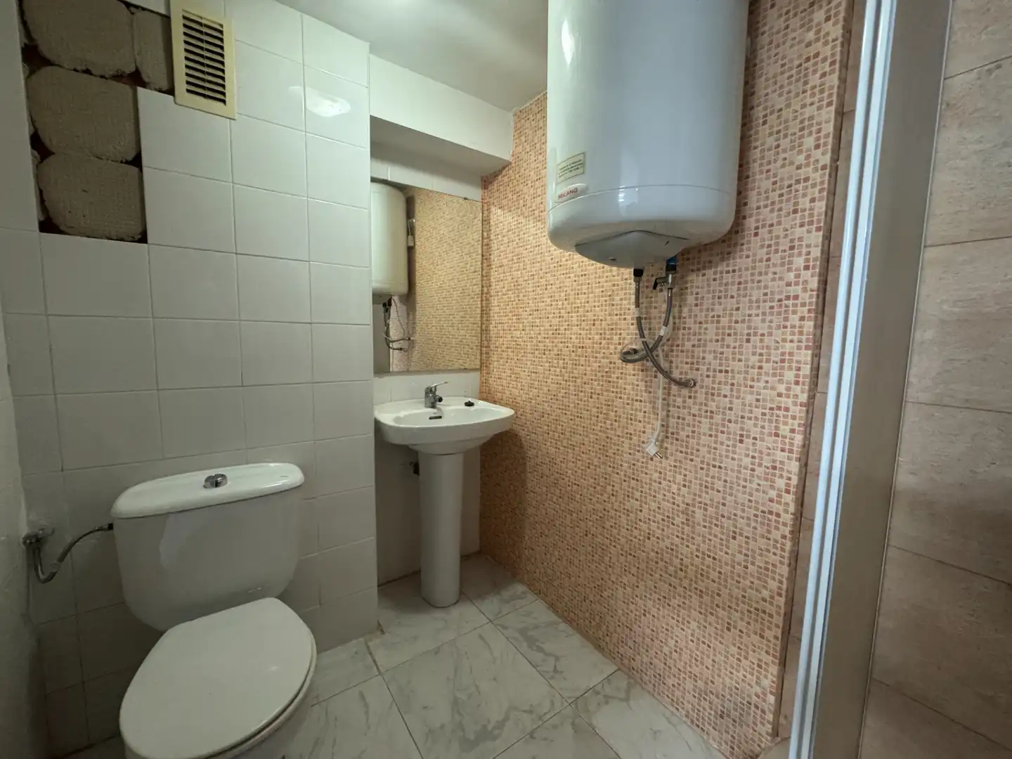 Bany de Oficina en venda en Castellón de la Plana / Castelló de la Plana