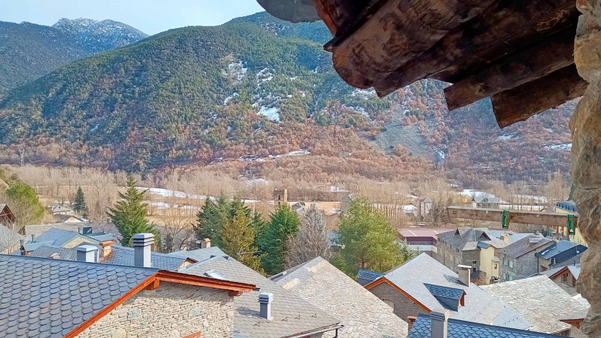 Exterior view of House or chalet for sale in Vall de Cardós  with Parquet flooring, Oven and Balcony