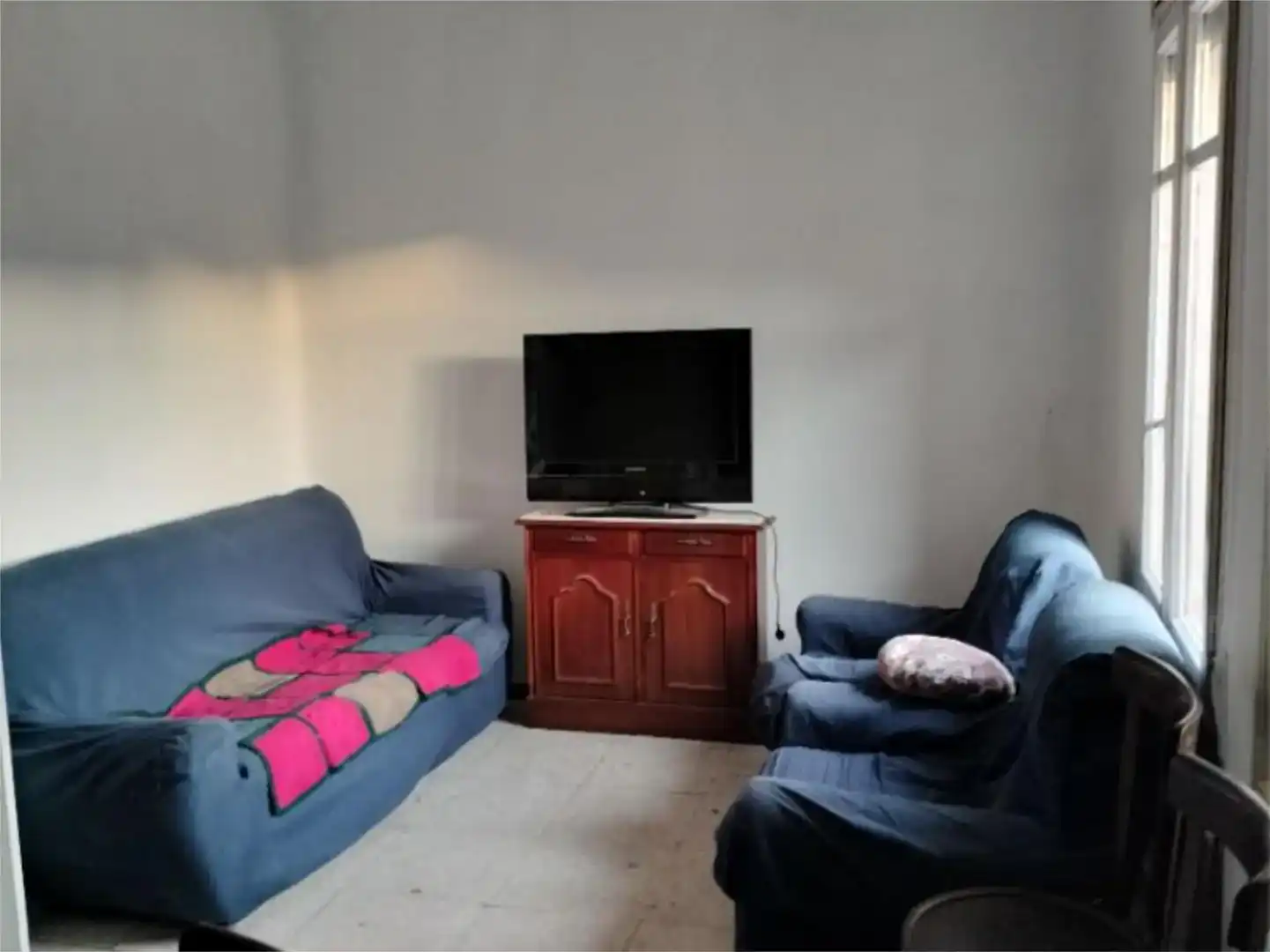 Sala d'estar de Planta baixa en venda en Gomezserracín amb Jardí privat, Forn i Rentadora