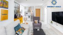 Living room of Flat for sale in  Granada Capital  with Air Conditioner and Heating