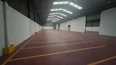 2 Naves contiguas de 2694m2 en total en Nules, muelle de carga, imatge 2
