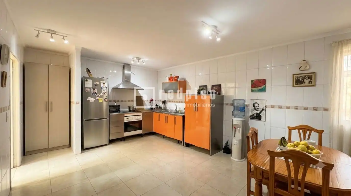 Küche von Haus oder Chalet zum Verkauf in San Cristóbal de la Laguna mit Terrasse und Alarm