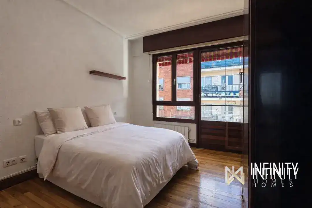 Bedroom of Flat for rent in Galdakao  with Heating, Terrace and Furnished
