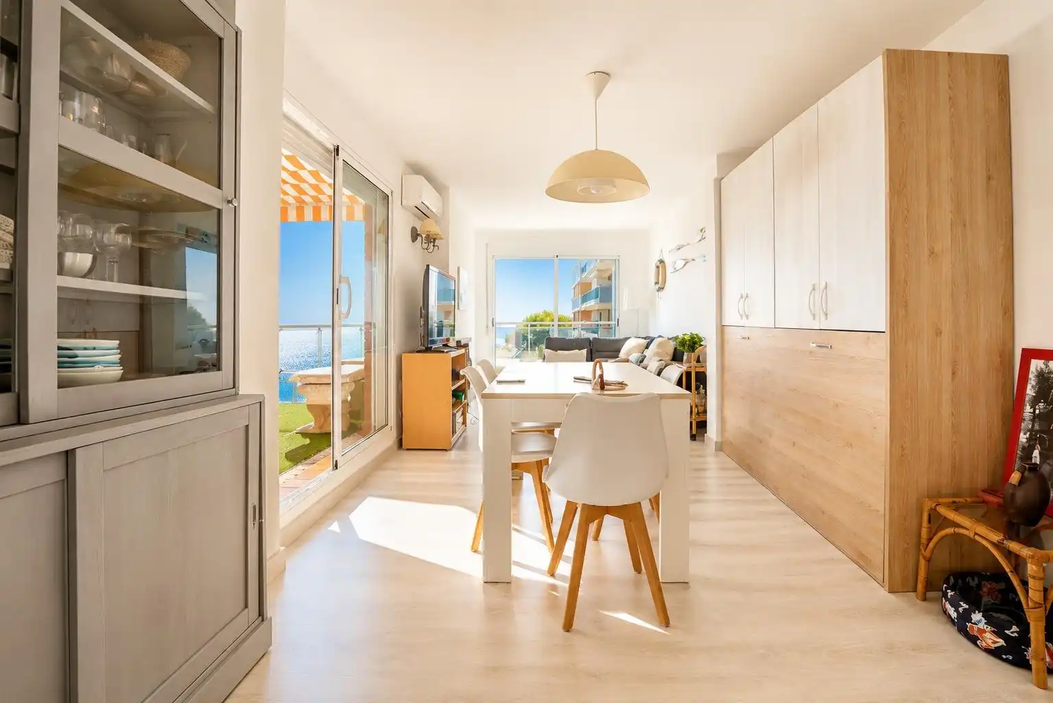 Comedor de Ático en venta en Salou con Aire acondicionado, Terraza y Piscina comunitaria