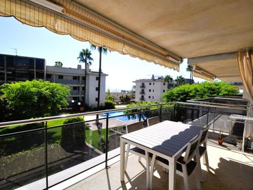 Appartamento con piscina in vendita a CODONYOL