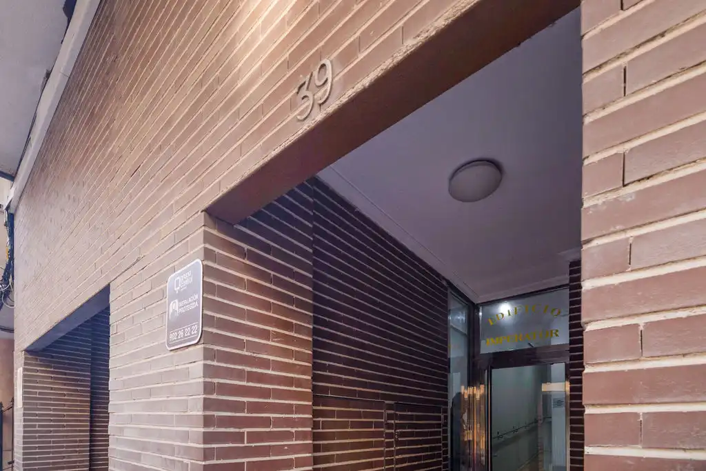Piso en venta en C/ Bergatín, Avenida Habaneras - Curva de Palangre