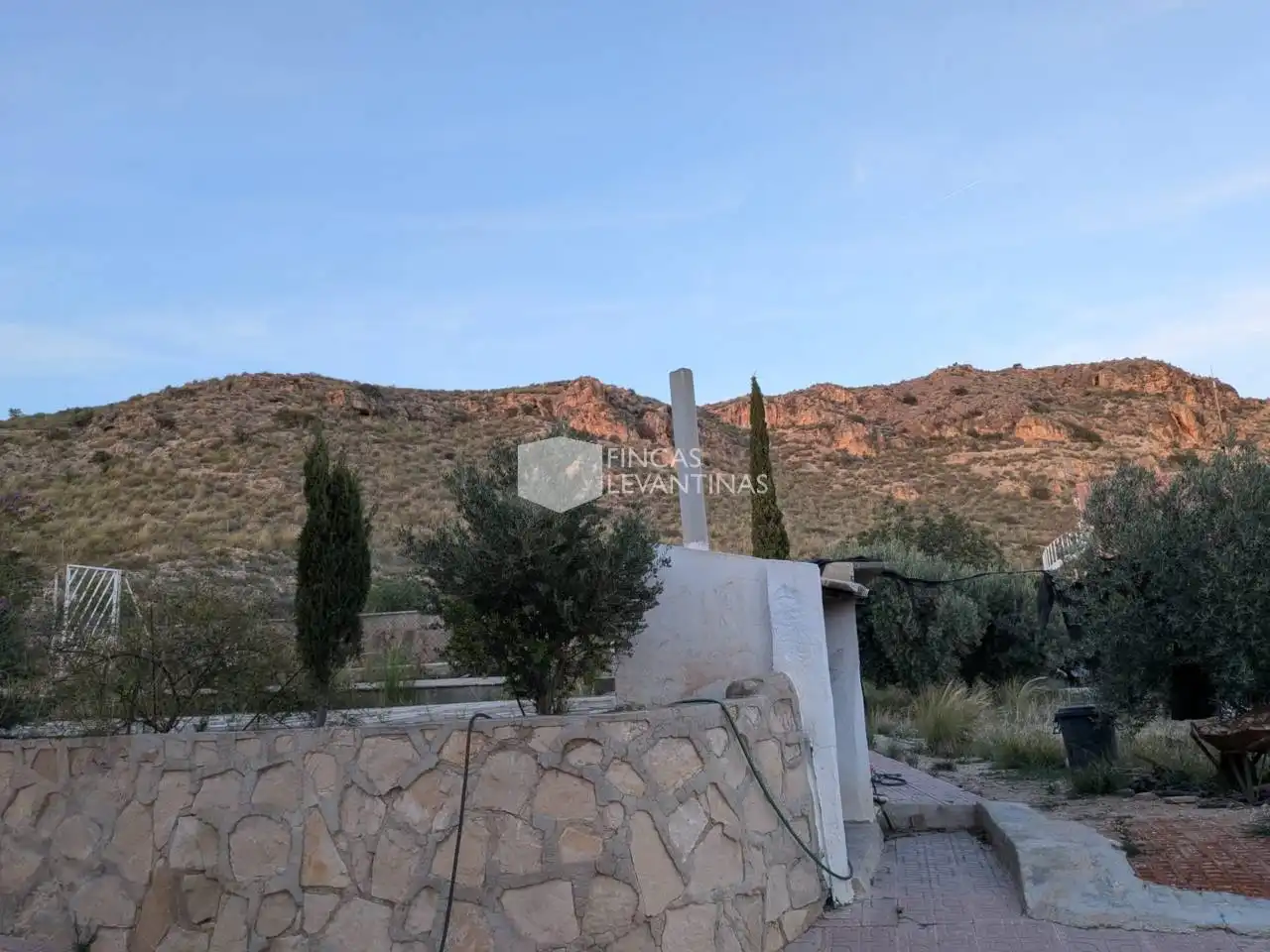 Finca rústica de alquiler en San Vicente del Raspeig / Sant Vicent del Raspeig con Terraza y Amueblado
