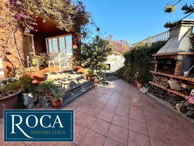 Casa-chalet en Venta en Avinguda de Frederic Rahola en La Font d'en Fargues