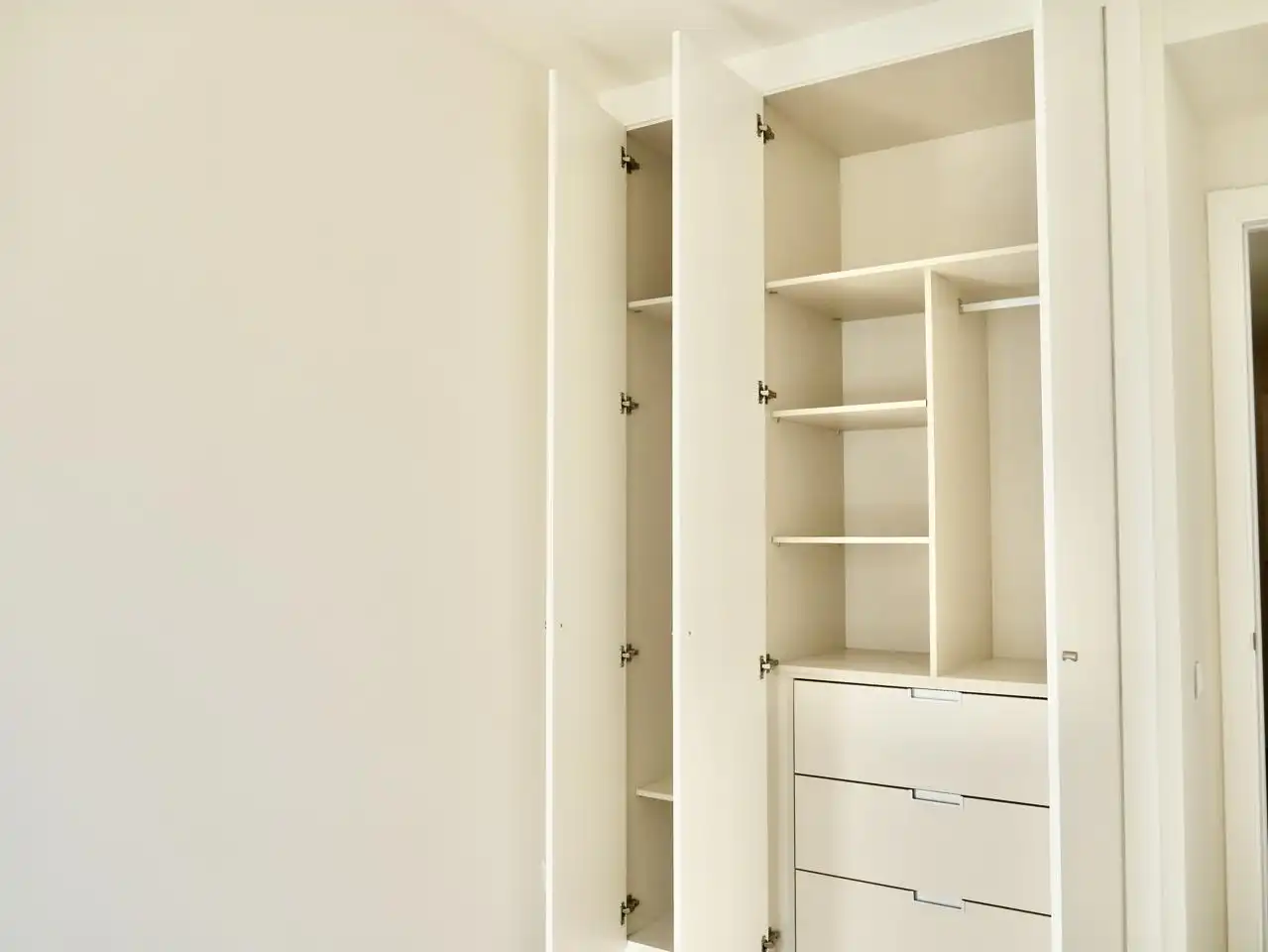 Flat for rent in Ángel Ojeda Avilés, Entrenúcleos