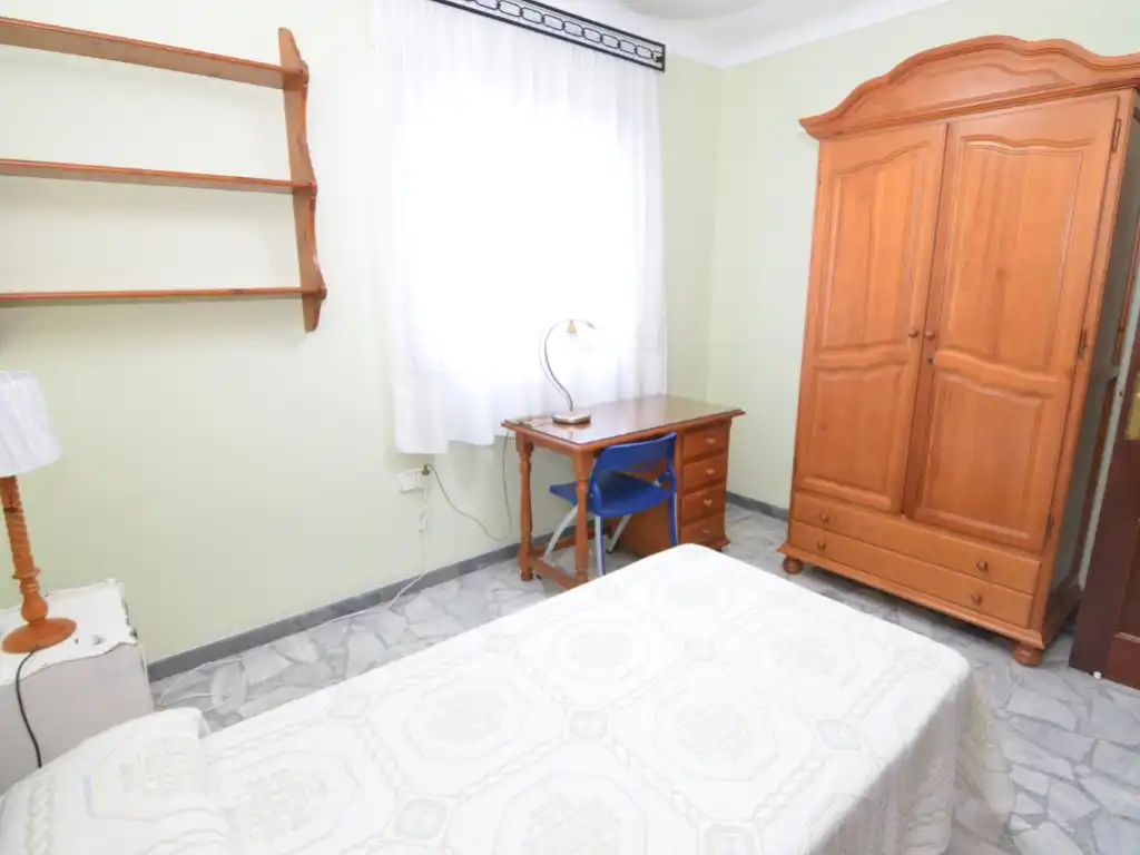 Wohnung zur Miete in Calle Francisco Rivera Paquirri, San José de la Rinconada