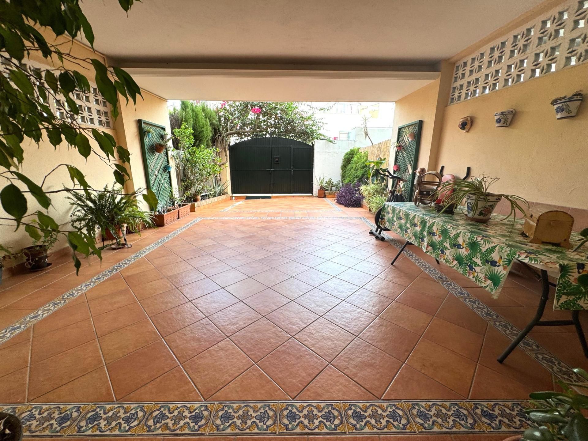 Garden of Single-family semi-detached for sale in  Huelva Capital  with Terrace and Balcony