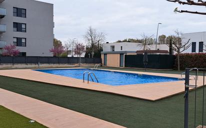 Schwimmbecken von Wohnung zum verkauf in Vilablareix mit Heizung, Terrasse und Alarm