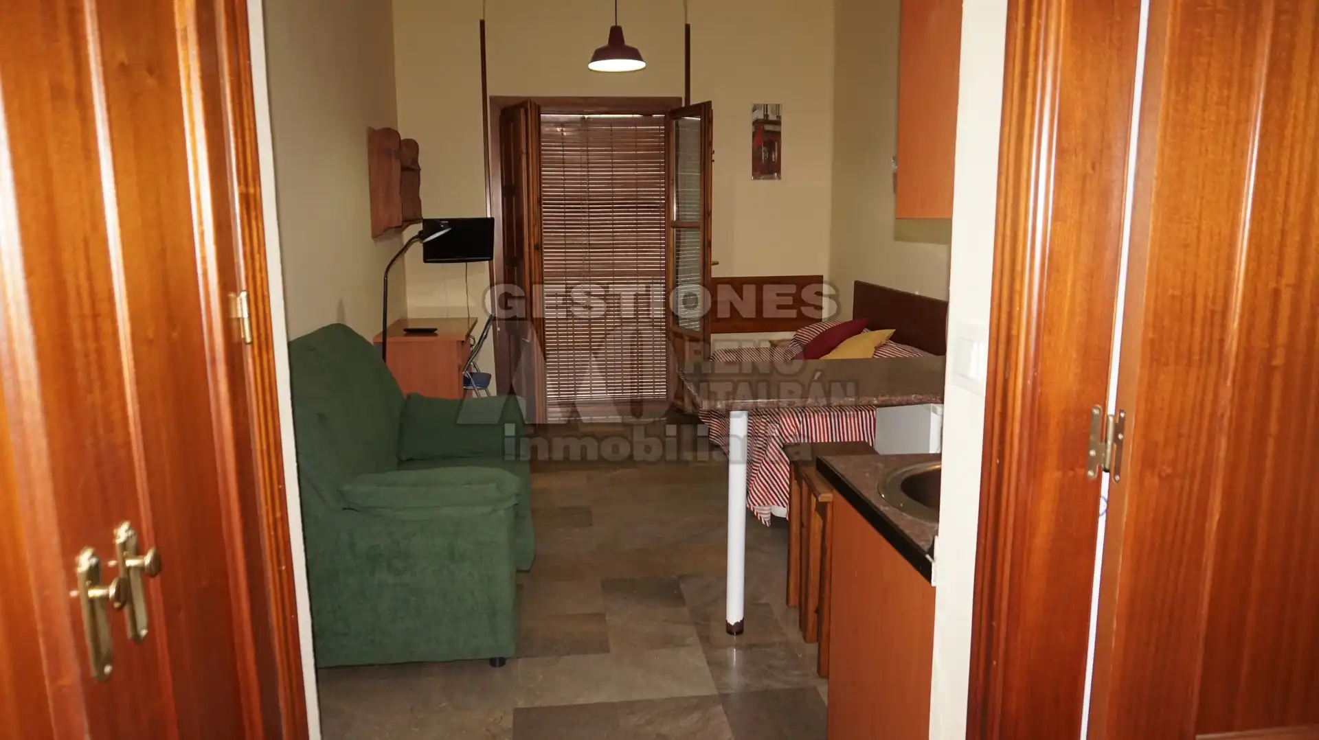 Wohnung zur Miete in Calle Ángel, Centro - Sagrario