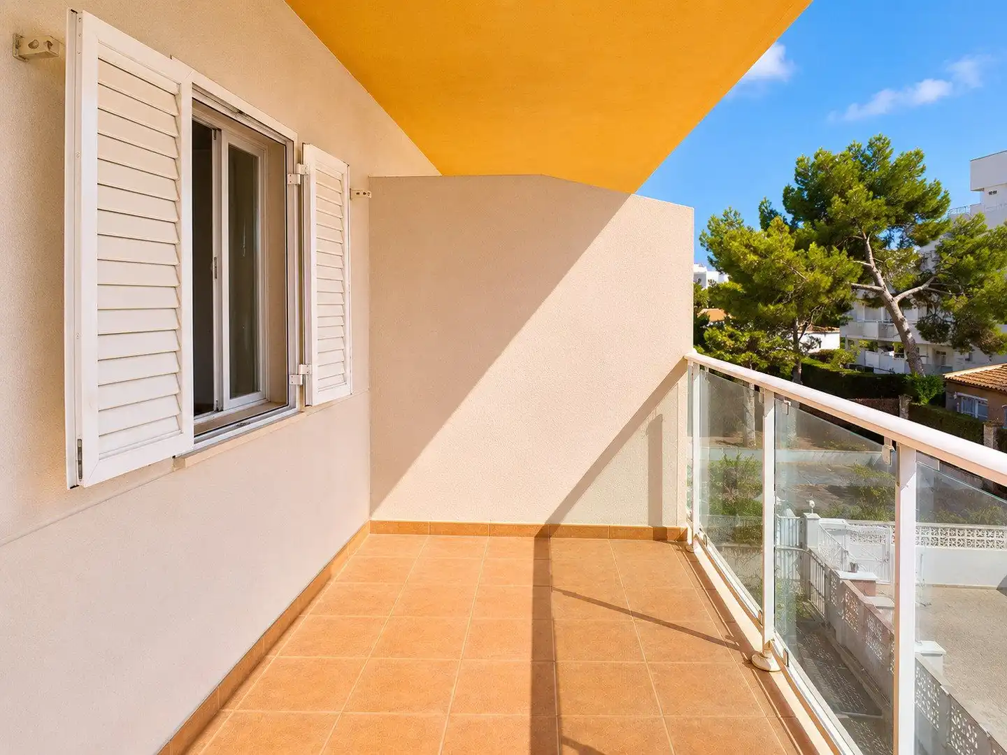 Balcony of Apartments for sale in Santa Eulària des Riu  with Terrace, Alarm and Community pool