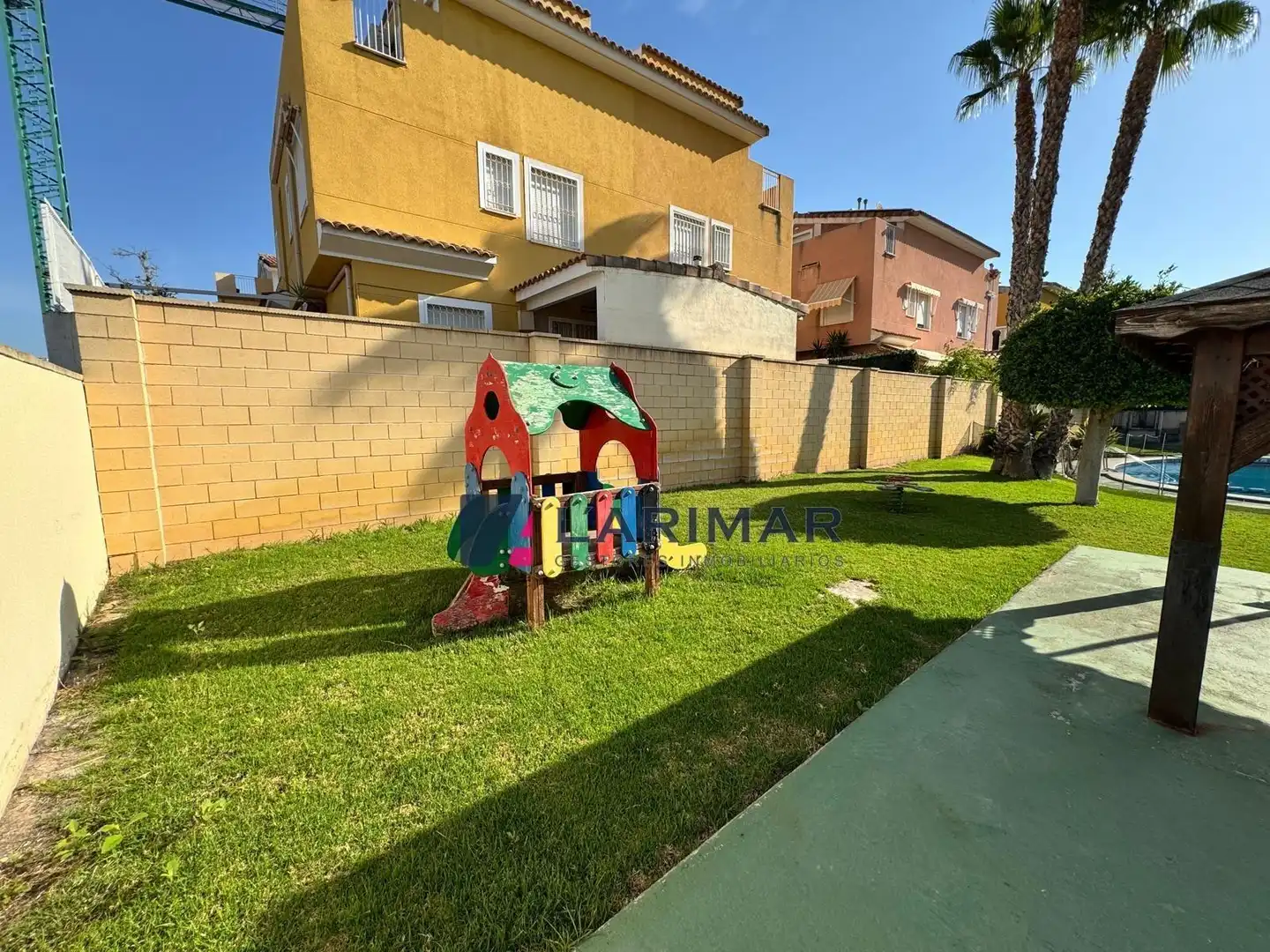Jardí de Casa adosada de lloguer en Alicante / Alacant amb Aire condicionat, Calefacció i Jardí privat