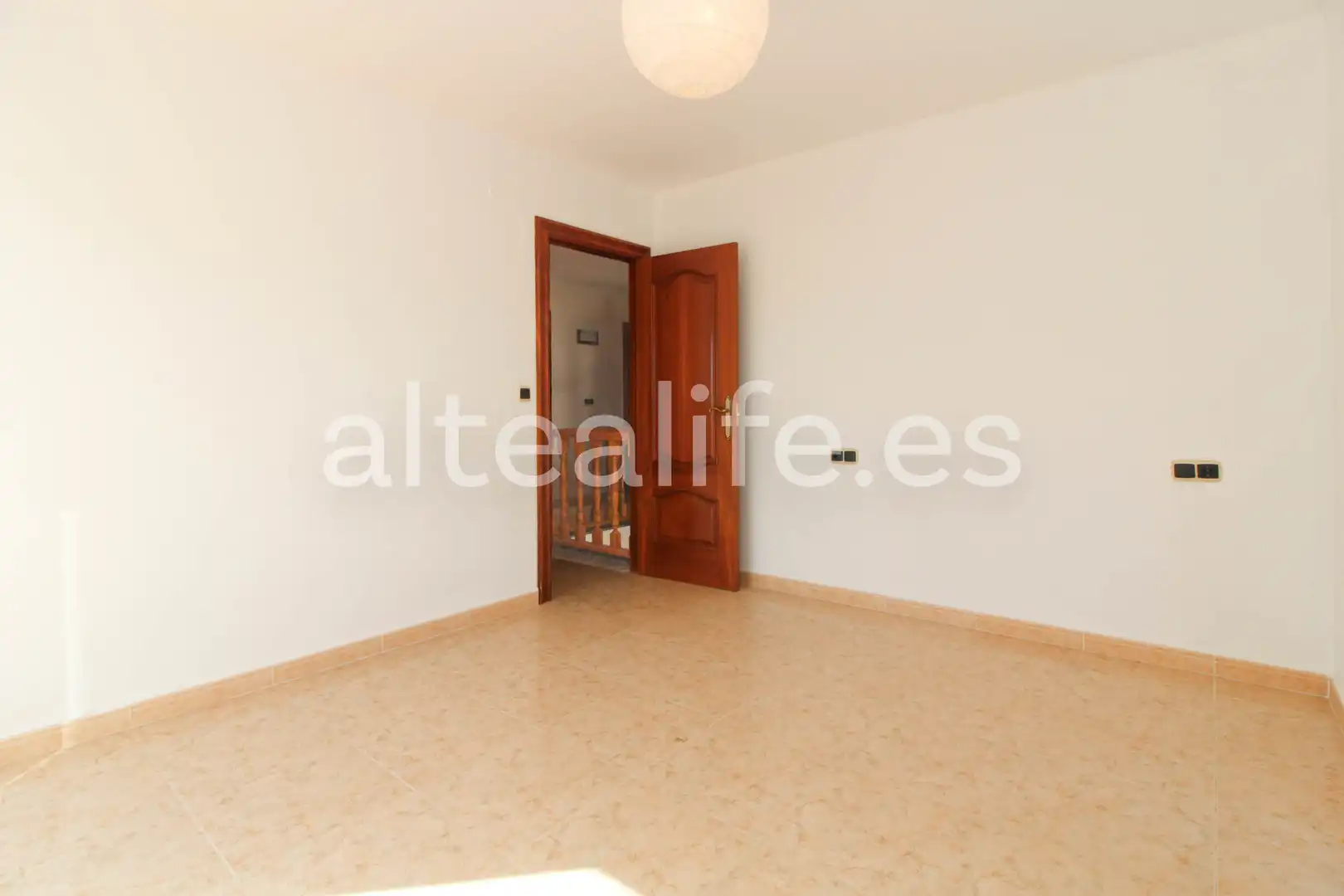 Schlafzimmer von Haus oder Chalet zum Verkauf in La Nucia mit Privatgarten, Terrasse und Abstellraum