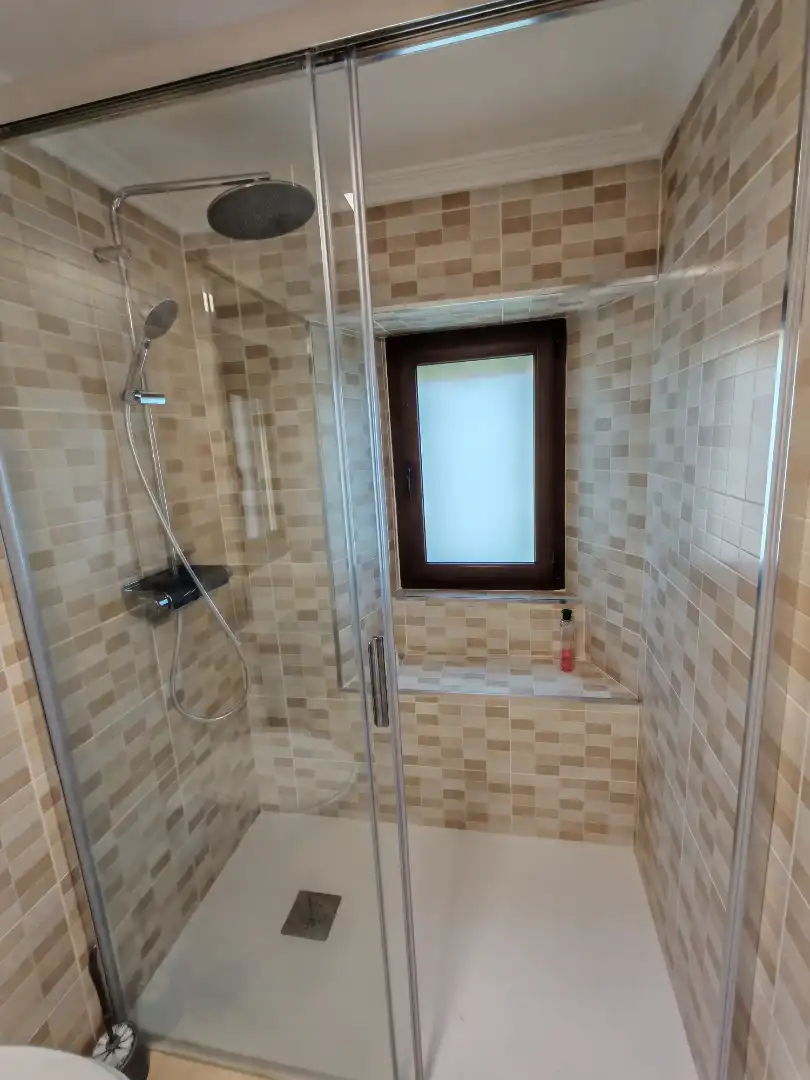 Baño de Casa o chalet en venta en O Pino  con Calefacción, Jardín privado y Trastero