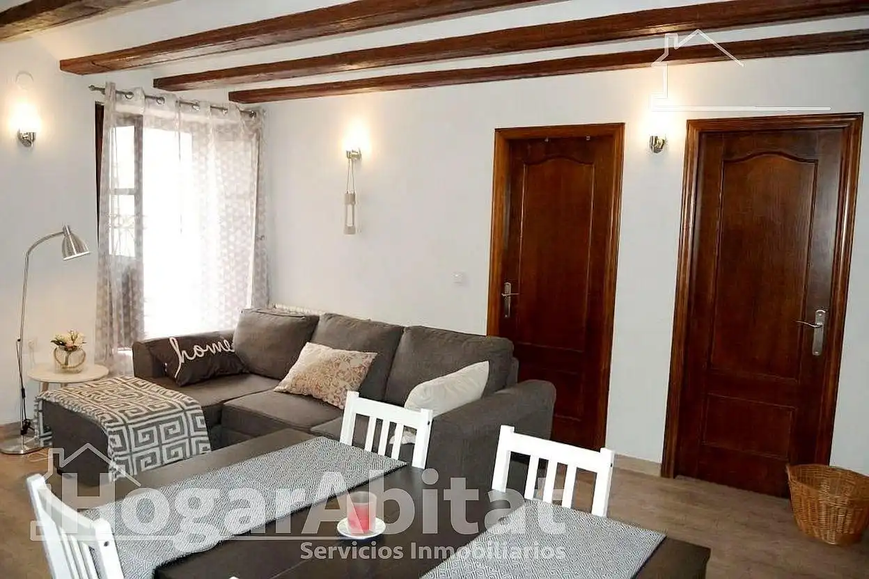 Living room of Flat for sale in Ciutat Vella 