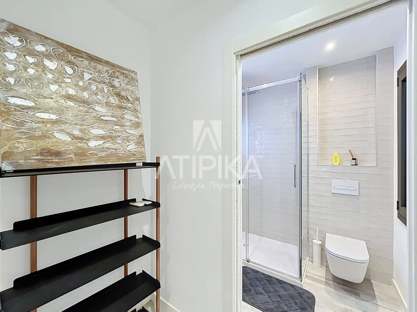Badezimmer von Dachboden zur Miete in Barcelona mit Klimaanlage, Heizung und Parkett