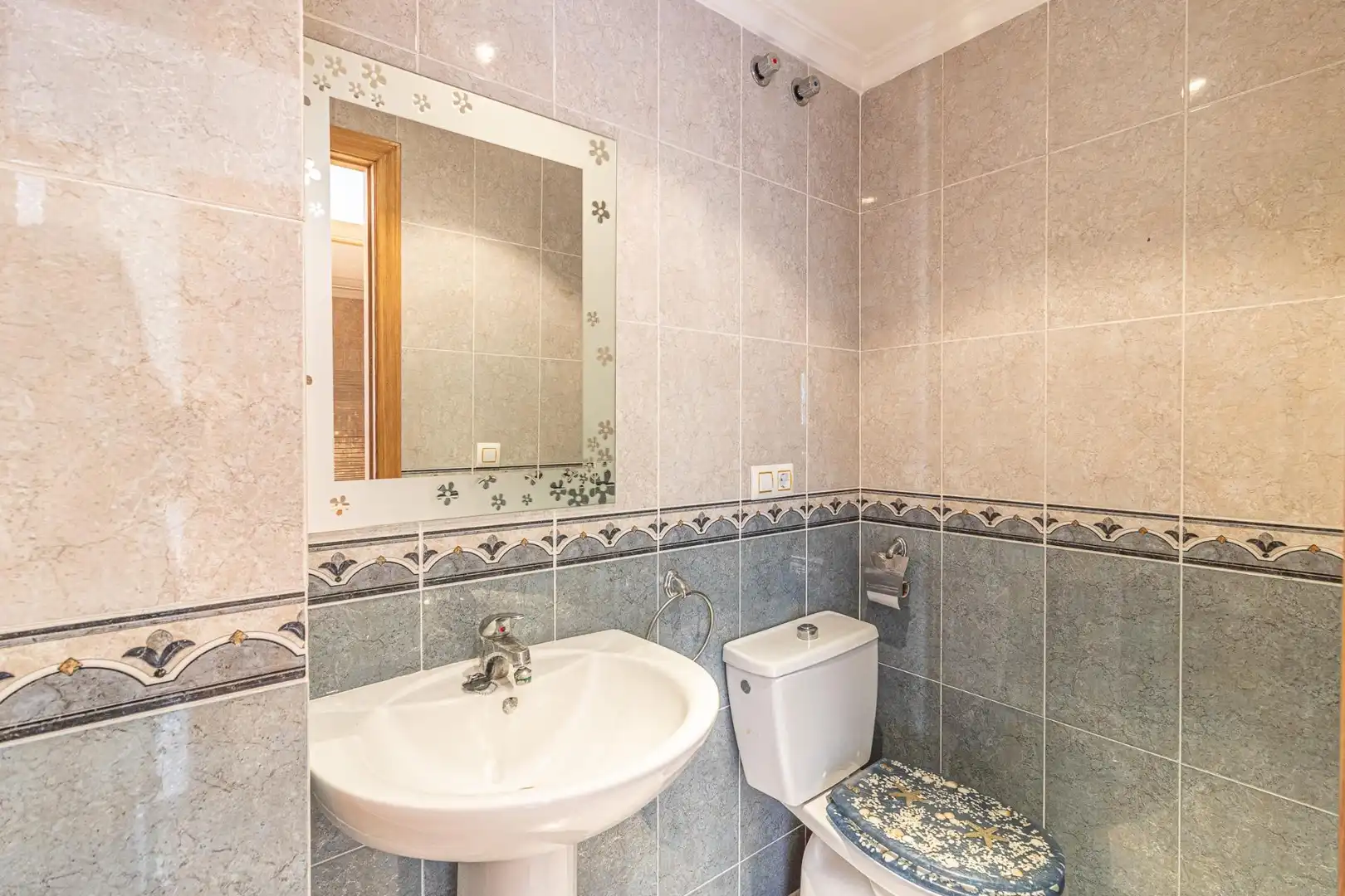 Baño de Piso en venta en Cullera con Aire acondicionado, Calefacción y Balcón