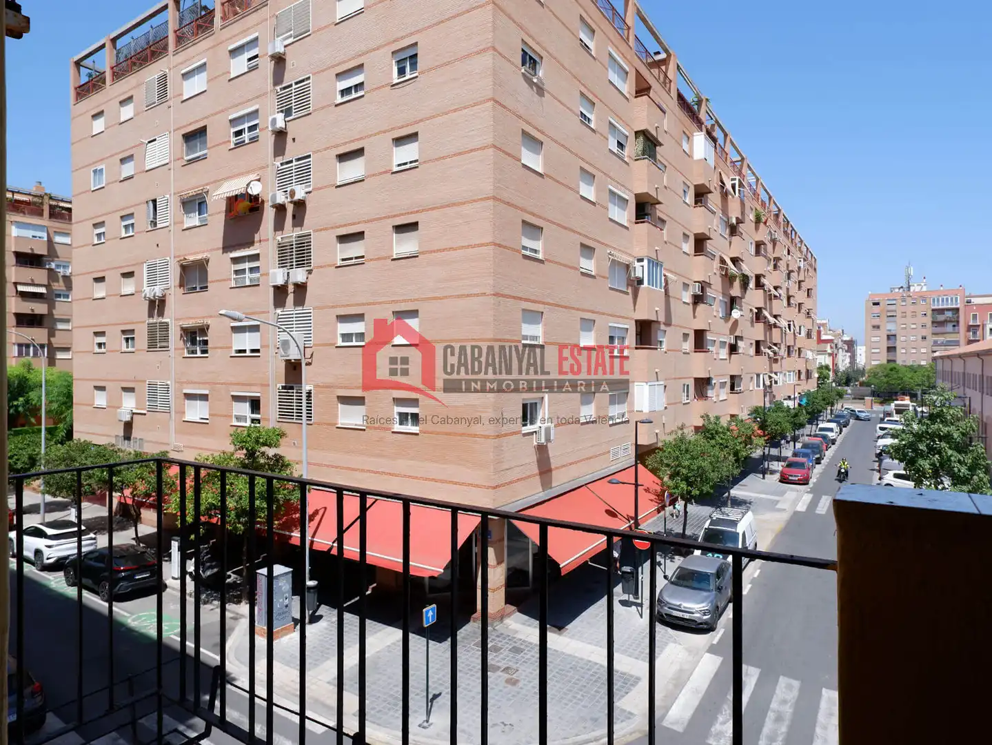 Vista exterior de Apartament de lloguer en Valencia amb Aire condicionat, Moblat i Balcó