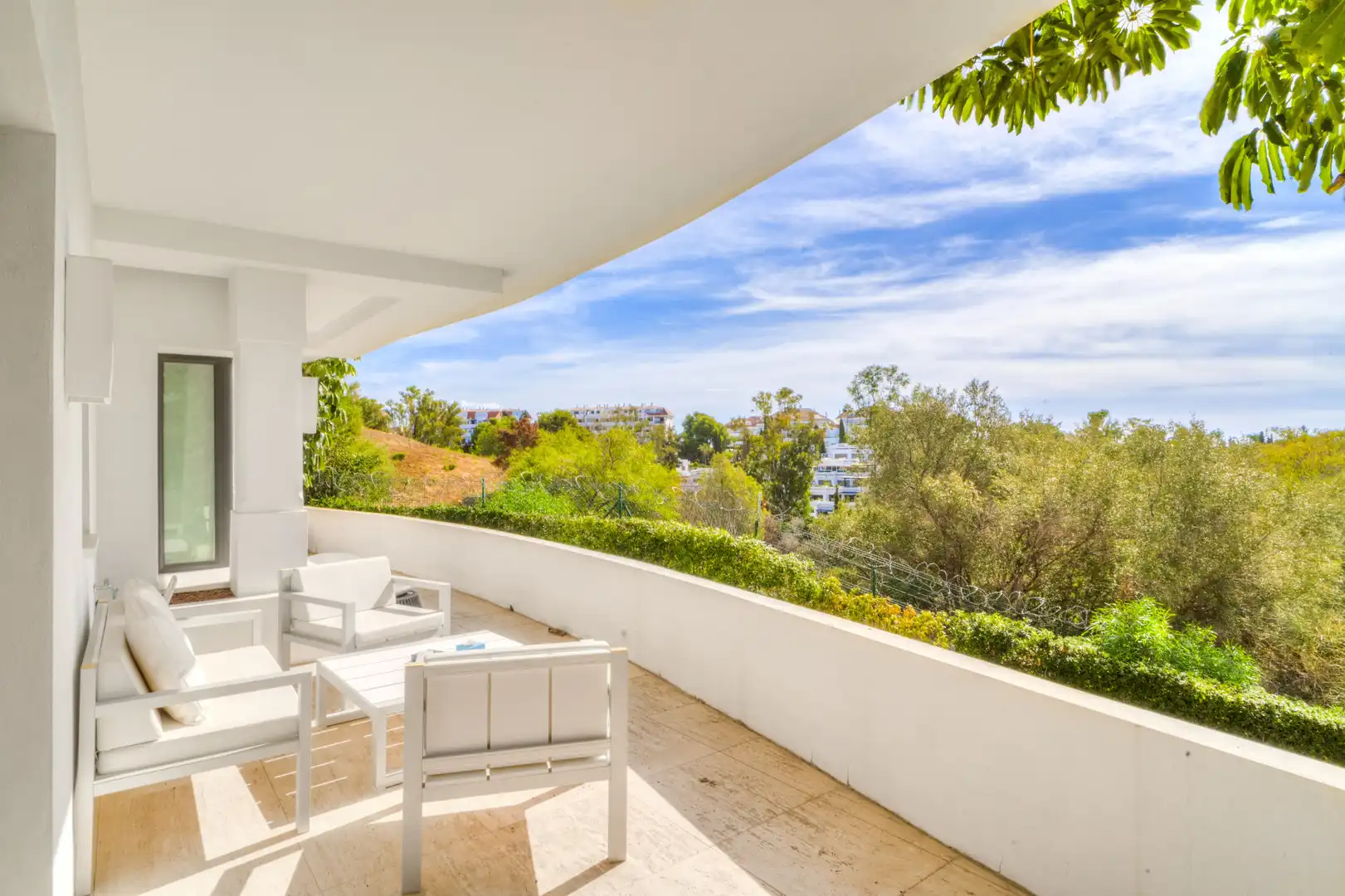 Casa con piscina en venta en Milla de Oro, imagen 32