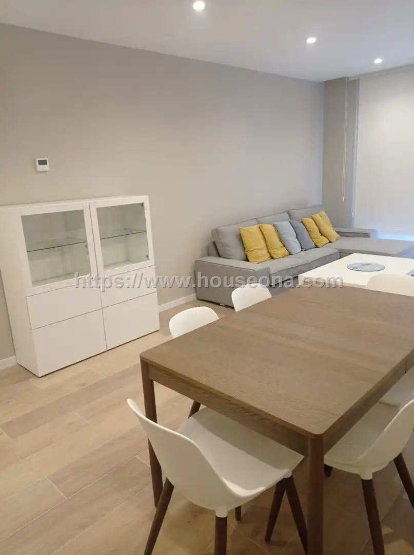 Sala de estar de Ático de alquiler en Bilbao  con Calefacción, Terraza y Trastero