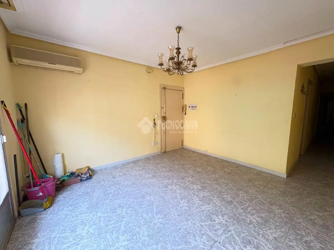 Piso en venta en Jaén, Jaén