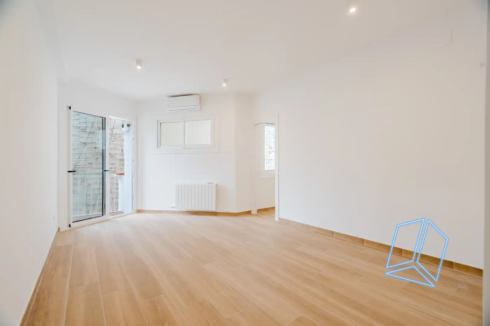 Wohnung mit Terrasse zum Verkauf in Carrer de València, imagen 2