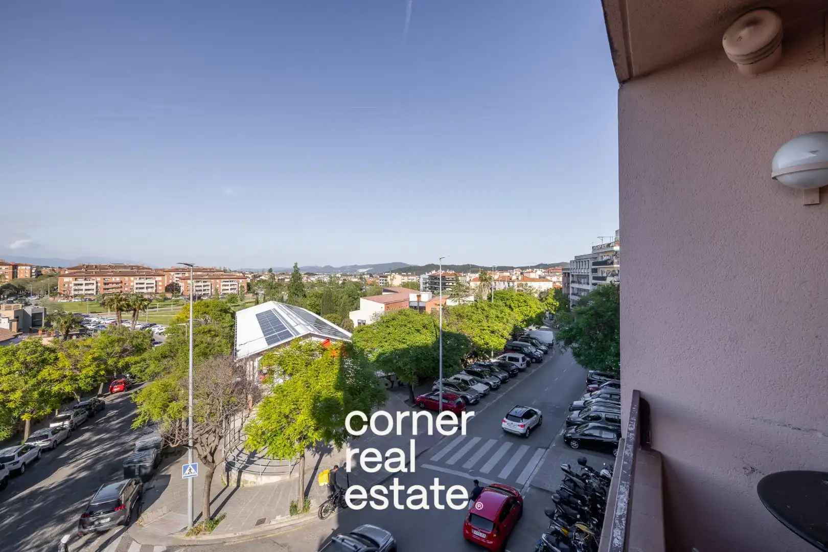 Exterior view of Flat for sale in Sant Cugat del Vallès  with Heating, Terrace and Balcony