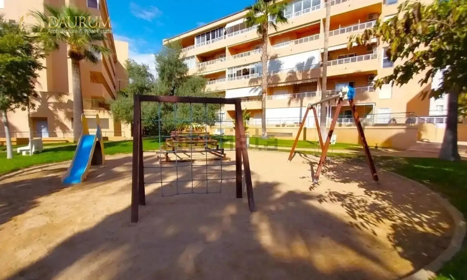 Vista exterior de Dúplex en venda en L'Alfàs del Pi amb Aire condicionat, Calefacció i Terrassa