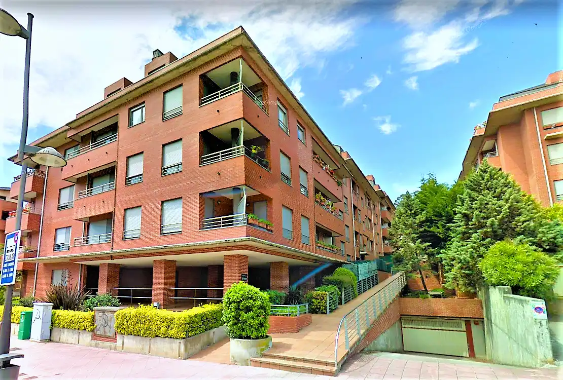 Appartement avec ascenseur à vendre à Calle Leonardo Rucabado 26P