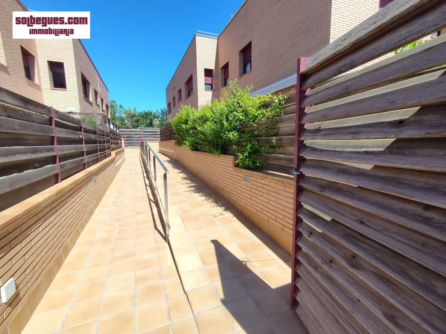 Terrassa de Dúplex en venda en Begues amb Calefacció, Terrassa i Traster