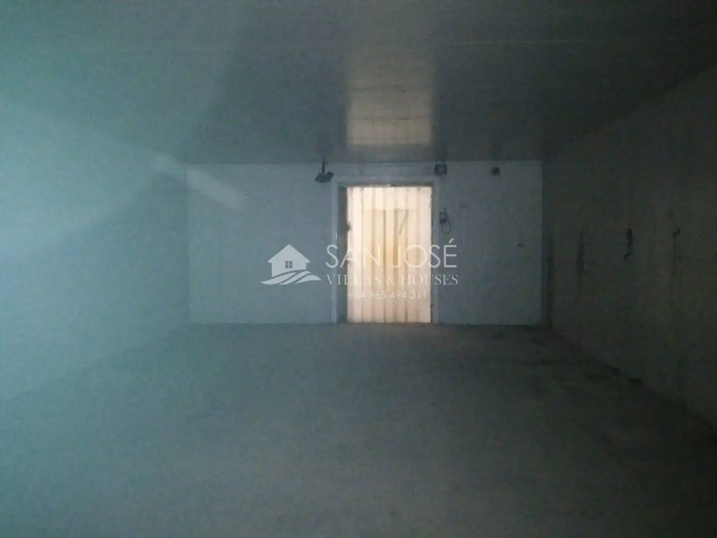 Nau industrial en venda en Elche / Elx