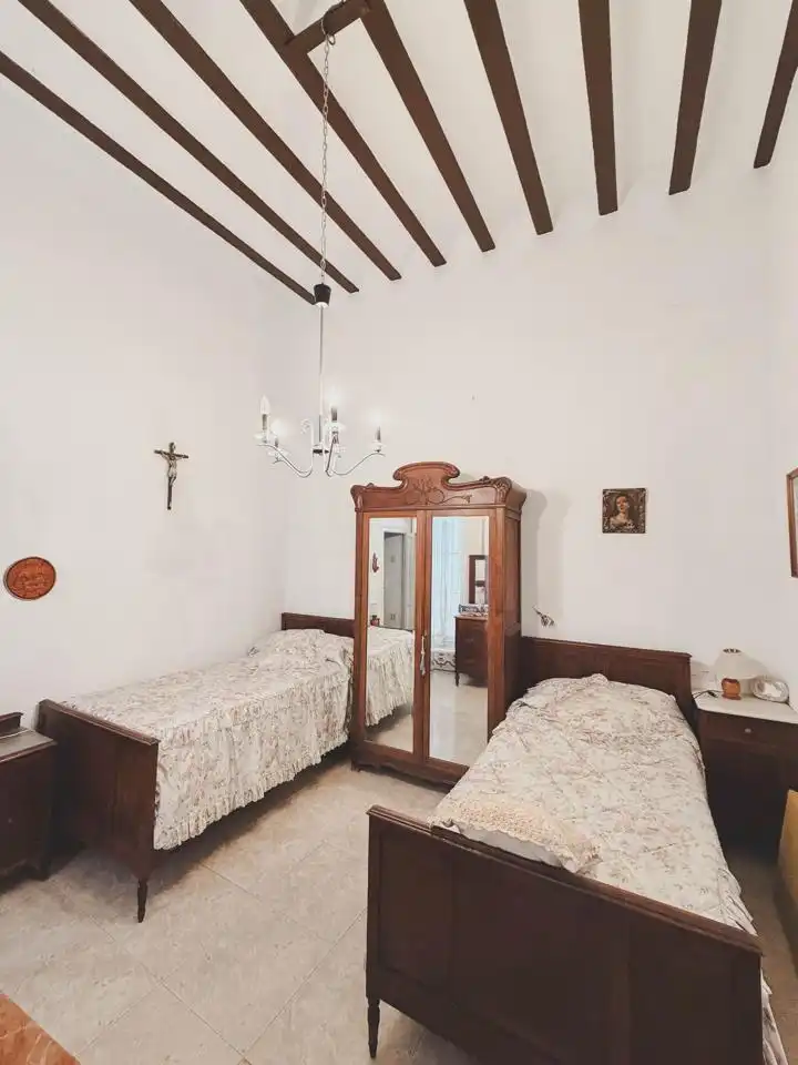 Habitación de Piso en venta en Cádiz con Trastero y Balcón
