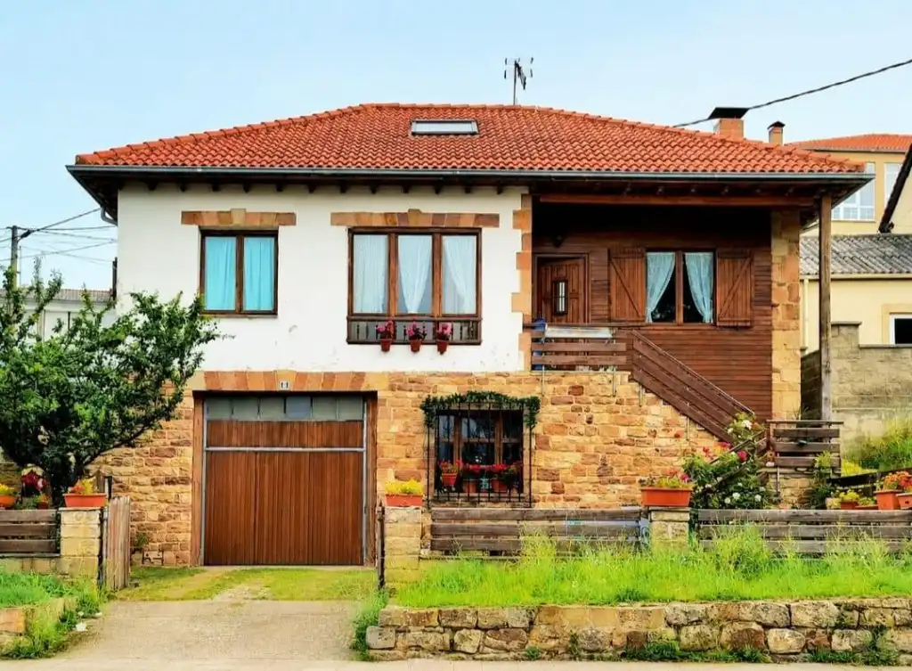 Villa in vendita a Campoo de Enmedio