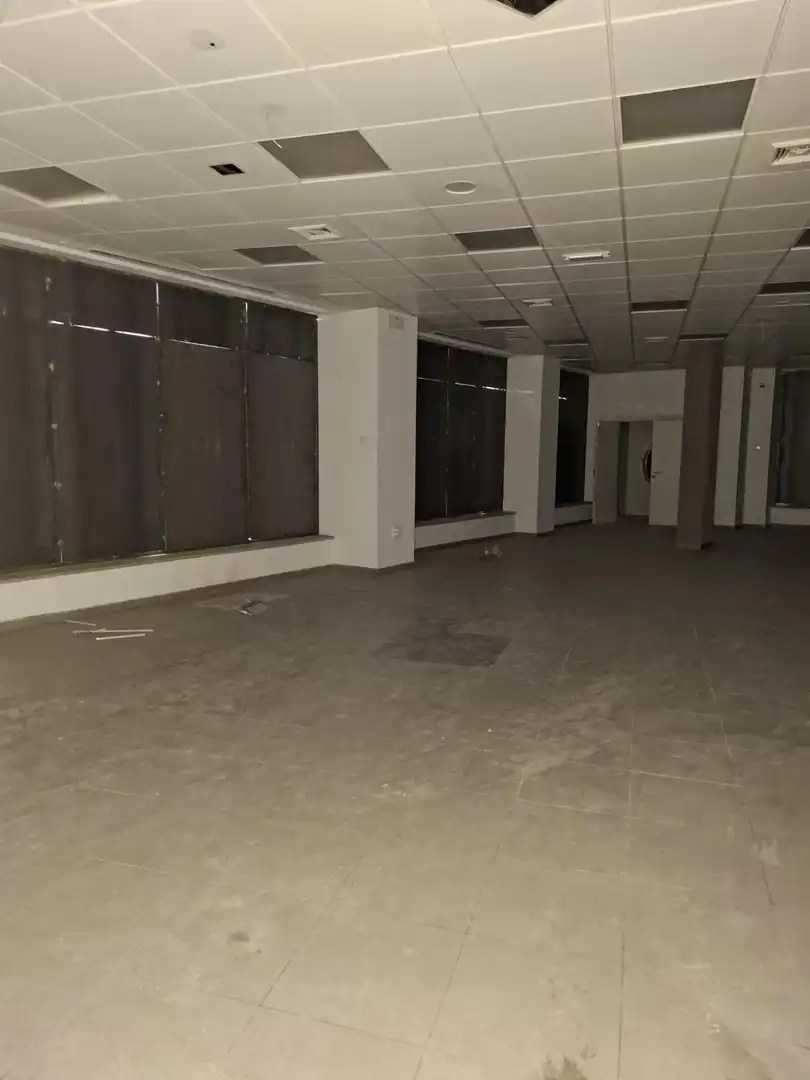 Gewerbefläche zum Verkauf in Calle Mauricio Legendre. 4-5, imagen 13